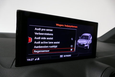 Audi Q2 2.0 TFSI quattro Sport Edition #1 / S line / Panoramadak / Carbon-pakket Audi Exclusive / Apple Carplay - Android Auto / Stoelverwarming / Full LED / Audi Sound System / Keyless / 19'' LMV / Adaptive Cruise Control / Navigatie / PDC / Grootlichtassistent