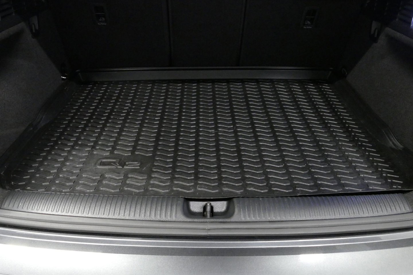 Audi Q2 2.0 TFSI quattro Sport Edition #1 / S line / Panoramadak / Carbon-pakket Audi Exclusive / Apple Carplay - Android Auto / Stoelverwarming / Full LED / Audi Sound System / Keyless / 19'' LMV / Adaptive Cruise Control / Navigatie / PDC / Grootlichtassistent