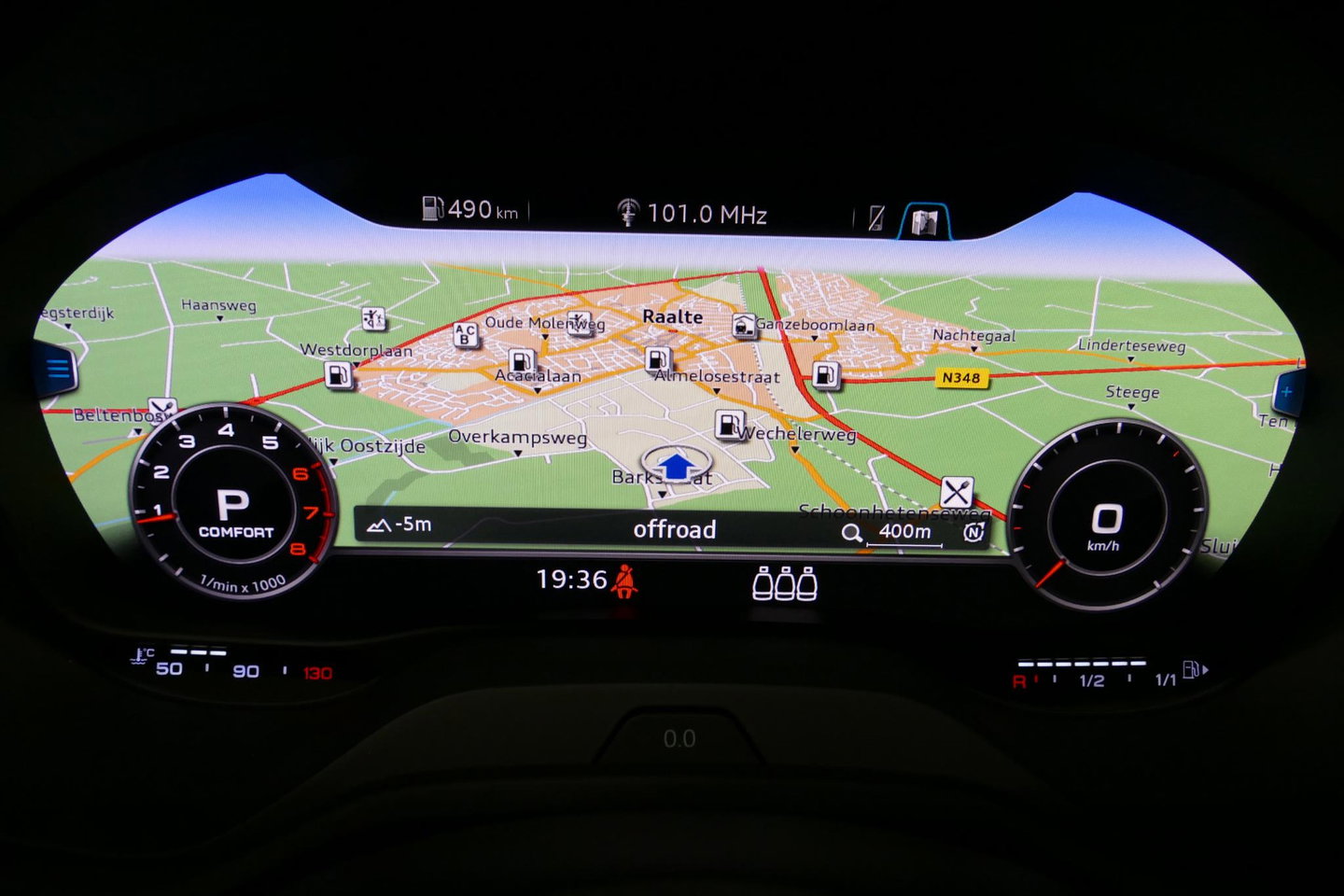 Audi Q2 2.0 TFSI quattro Sport Edition #1 / S line / Panoramadak / Carbon-pakket Audi Exclusive / Apple Carplay - Android Auto / Stoelverwarming / Full LED / Audi Sound System / Keyless / 19'' LMV / Adaptive Cruise Control / Navigatie / PDC / Grootlichtassistent