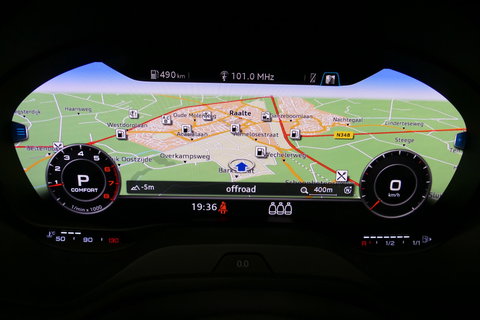 Audi Q2 2.0 TFSI quattro Sport Edition #1 / S line / Panoramadak / Carbon-pakket Audi Exclusive / Apple Carplay - Android Auto / Stoelverwarming / Full LED / Audi Sound System / Keyless / 19'' LMV / Adaptive Cruise Control / Navigatie / PDC / Grootlichtassistent