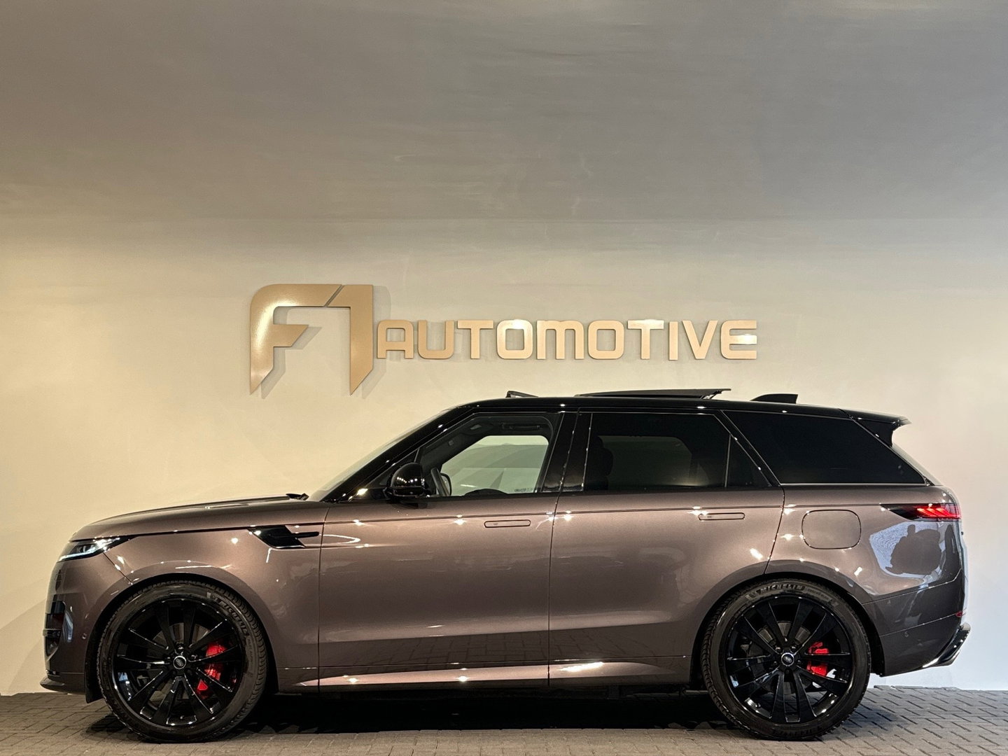 Land Rover Range Rover Sport 3.0 P460e Dynamic HSE Pano|BTW