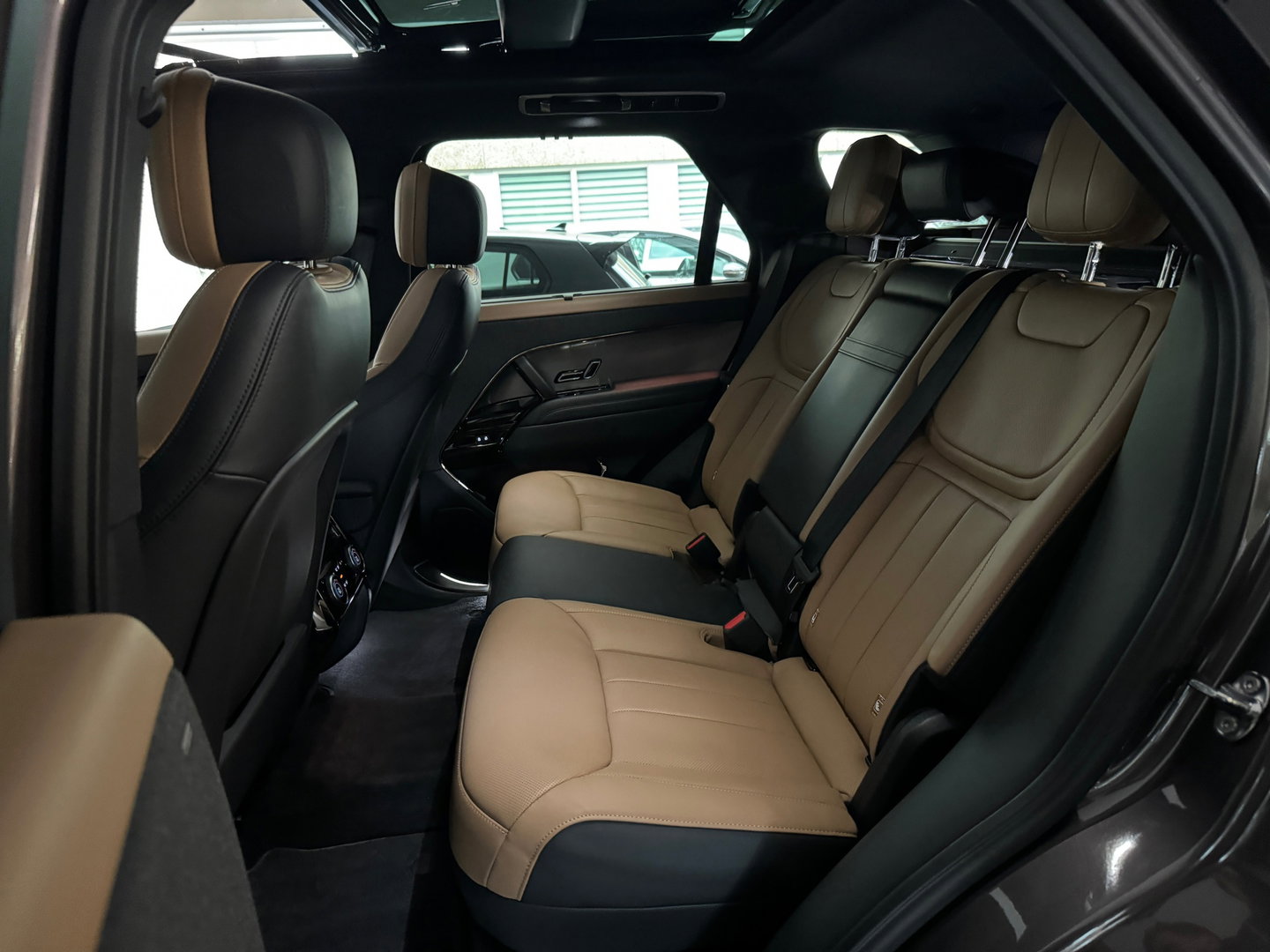 Land Rover Range Rover Sport 3.0 P460e Dynamic HSE Pano|BTW