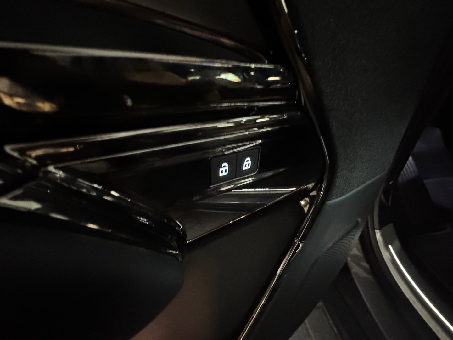 Land Rover Range Rover Sport 3.0 P460e Dynamic HSE Pano|BTW