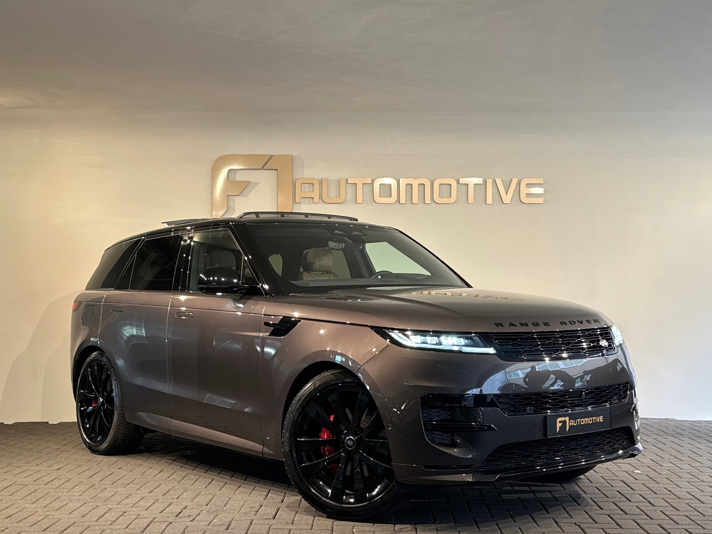 Land Rover Range Rover Sport 3.0 P460e Dynamic HSE Pano|BTW
