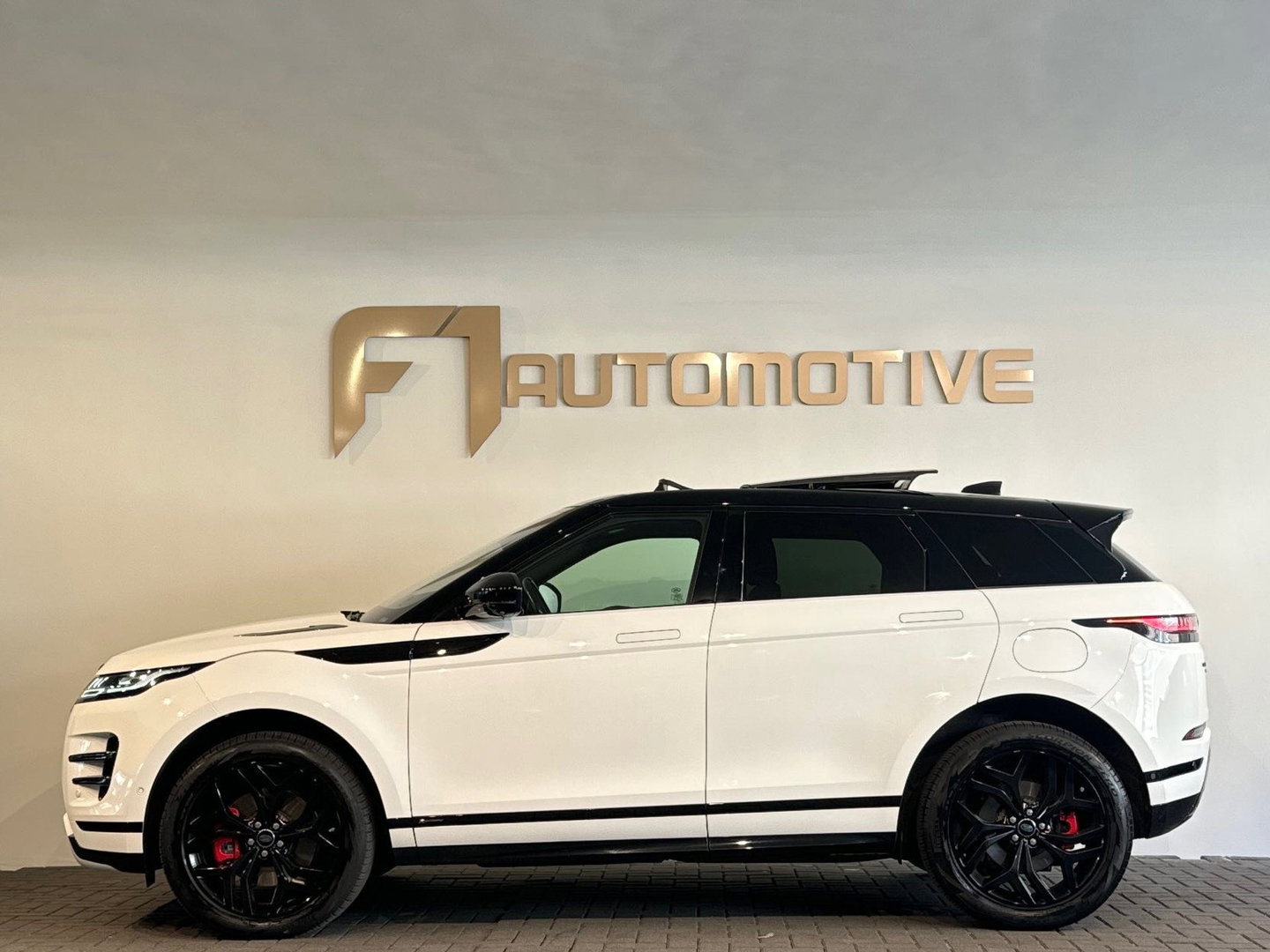 Land Rover Range Rover Evoque 1.5 P300e AWD R-Dynamic HSE