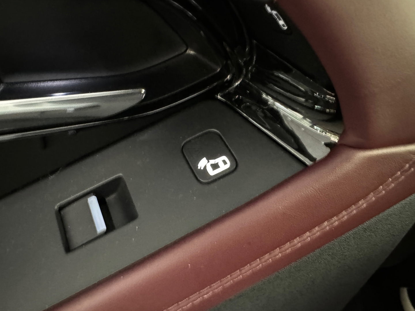 Land Rover Range Rover Evoque 1.5 P300e AWD R-Dynamic HSE