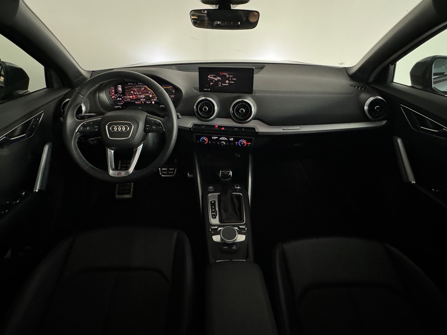 Audi Q2 35 TFSI S Line Pano|Keyless|Camera|ACC|Lane Assist