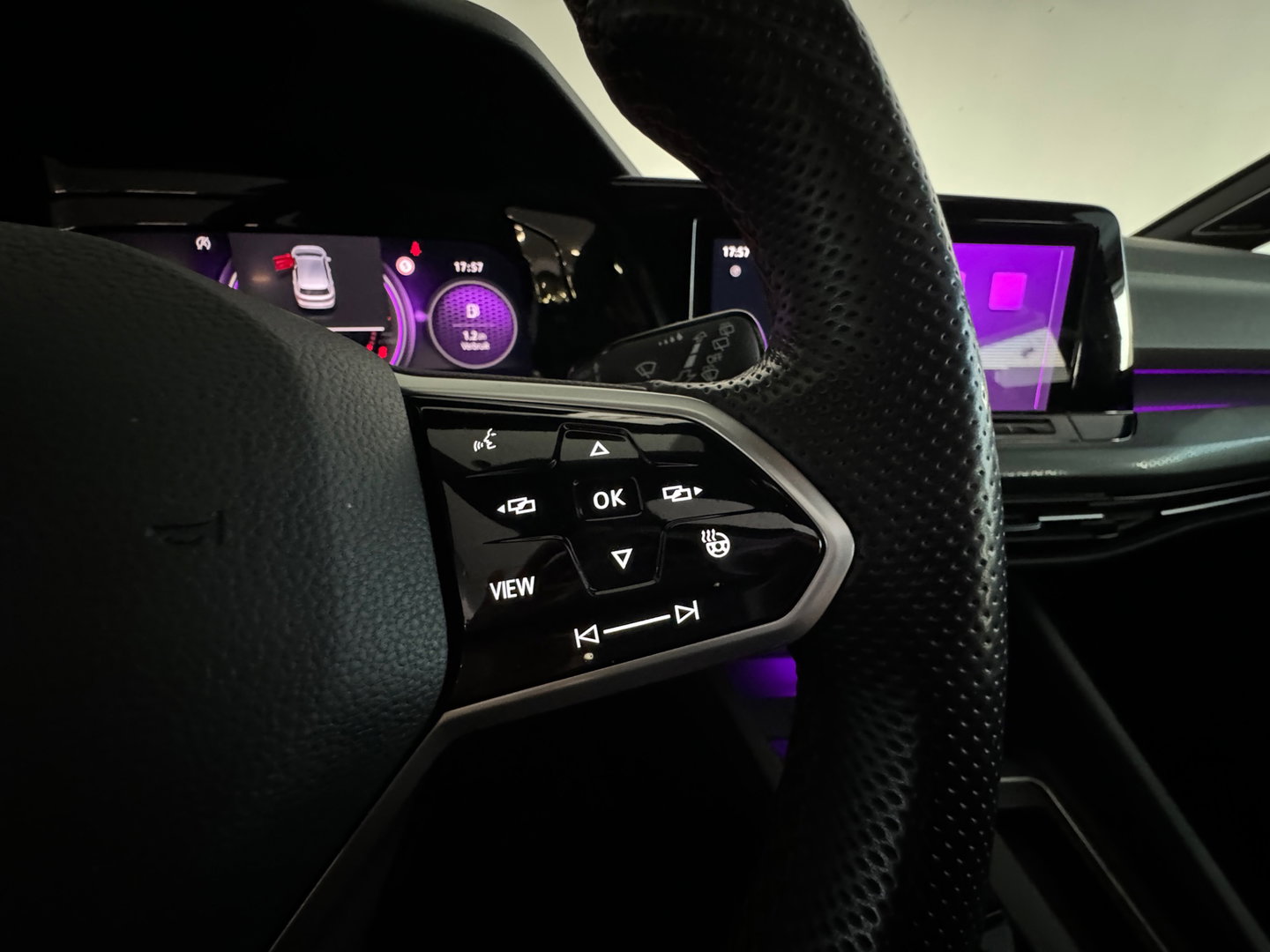 Volkswagen Golf 2.0 TSI GTI Clubsport Pano|Hud|H/K|IQ|Memory