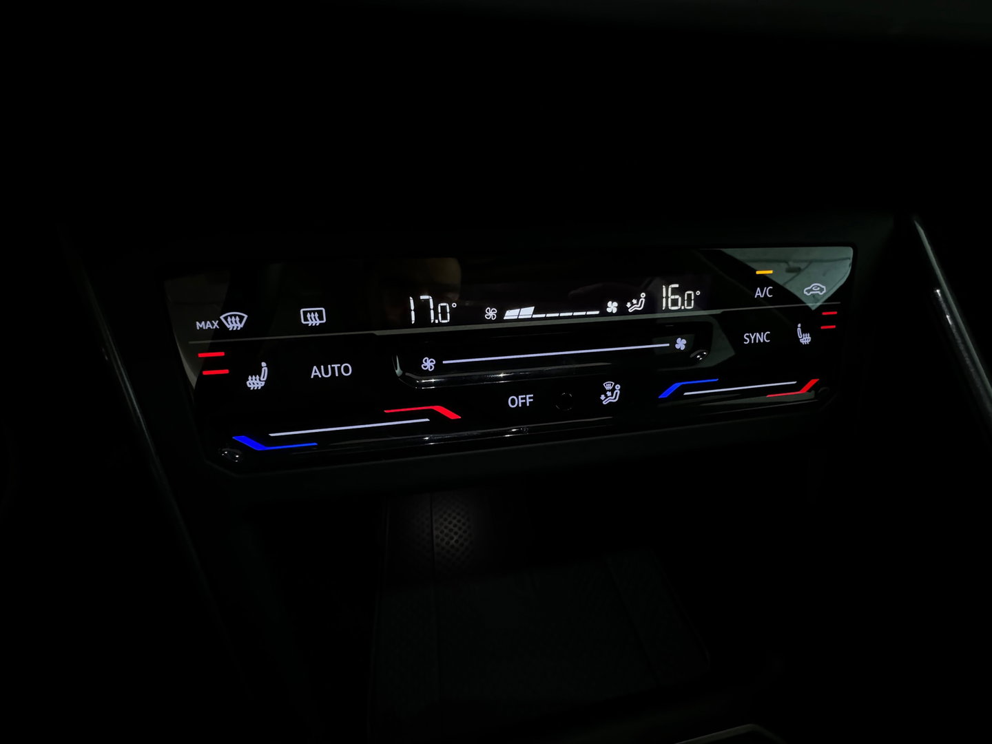 Volkswagen Polo 1.0 TSI R-Line Business Pano|Keyles|Beats|IQ