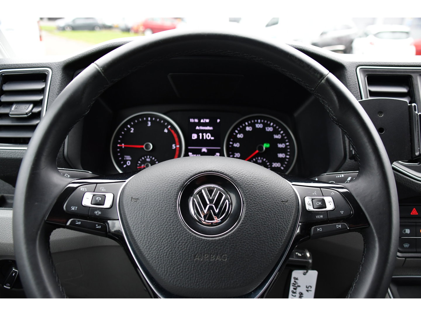 Volkswagen Crafter 35 2.0 TDI L3H3 Highline PB Edition Full Options! Adaptieve Cruise, Carplay, LED, Leder, Stoelwarming, Trekhaak, Multimedia, Uniek!