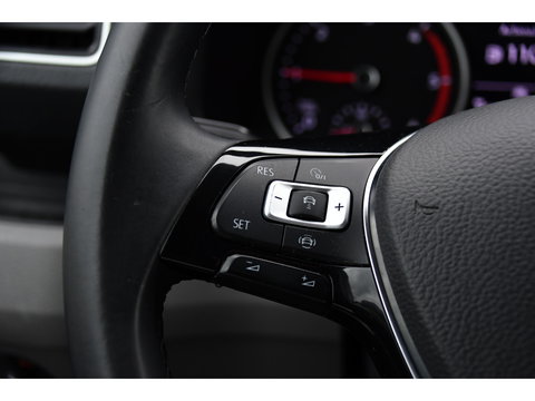 Volkswagen Crafter 35 2.0 TDI L3H3 Highline PB Edition Full Options! Adaptieve Cruise, Carplay, LED, Leder, Stoelwarming, Trekhaak, Multimedia, Uniek!