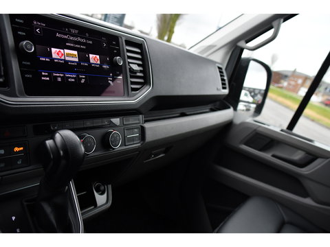 Volkswagen Crafter 35 2.0 TDI L3H3 Highline PB Edition Full Options! Adaptieve Cruise, Carplay, LED, Leder, Stoelwarming, Trekhaak, Multimedia, Uniek!