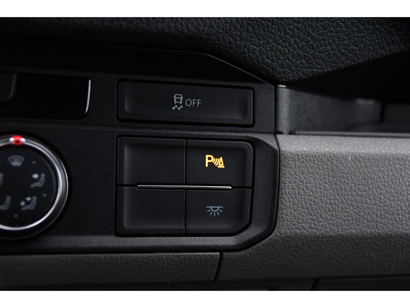 Volkswagen Crafter 35 2.0 TDI L3H3 Highline PB Edition Full Options! Adaptieve Cruise, Carplay, LED, Leder, Stoelwarming, Trekhaak, Multimedia, Uniek!