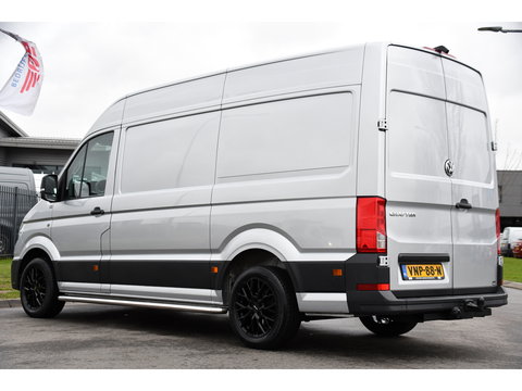Volkswagen Crafter 35 2.0 TDI L3H3 Highline PB Edition Full Options! Adaptieve Cruise, Carplay, LED, Leder, Stoelwarming, Trekhaak, Multimedia, Uniek!
