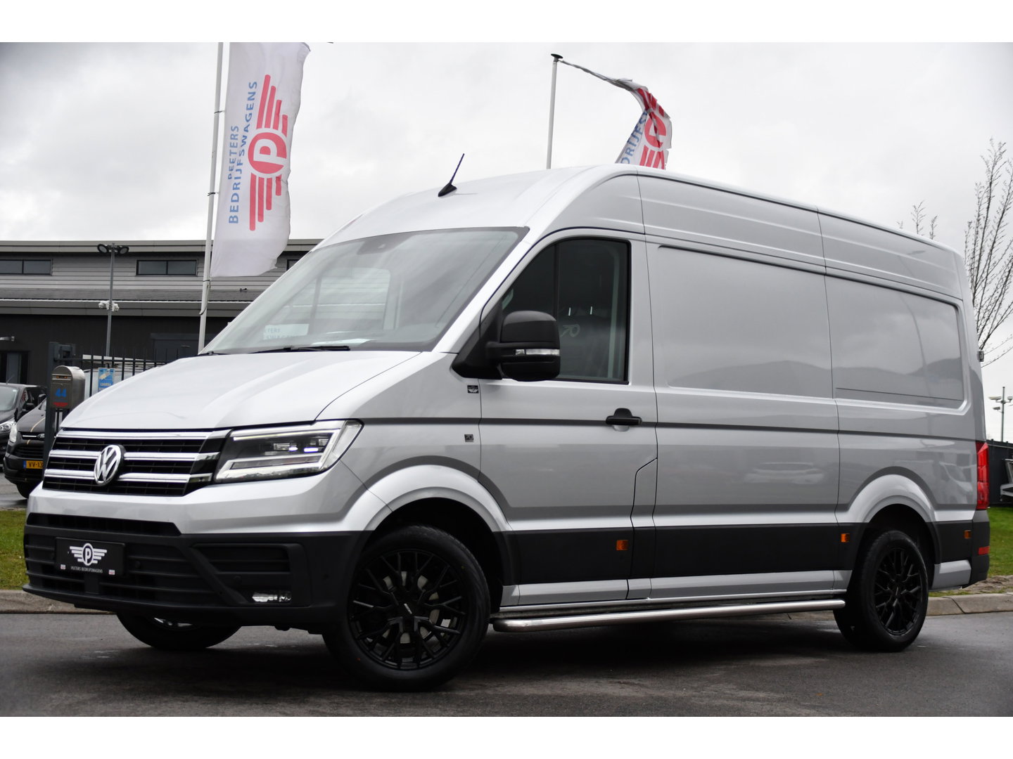 Volkswagen Crafter 35 2.0 TDI L3H3 Highline PB Edition Full Options! Adaptieve Cruise, Carplay, LED, Leder, Stoelwarming, Trekhaak, Multimedia, Uniek!