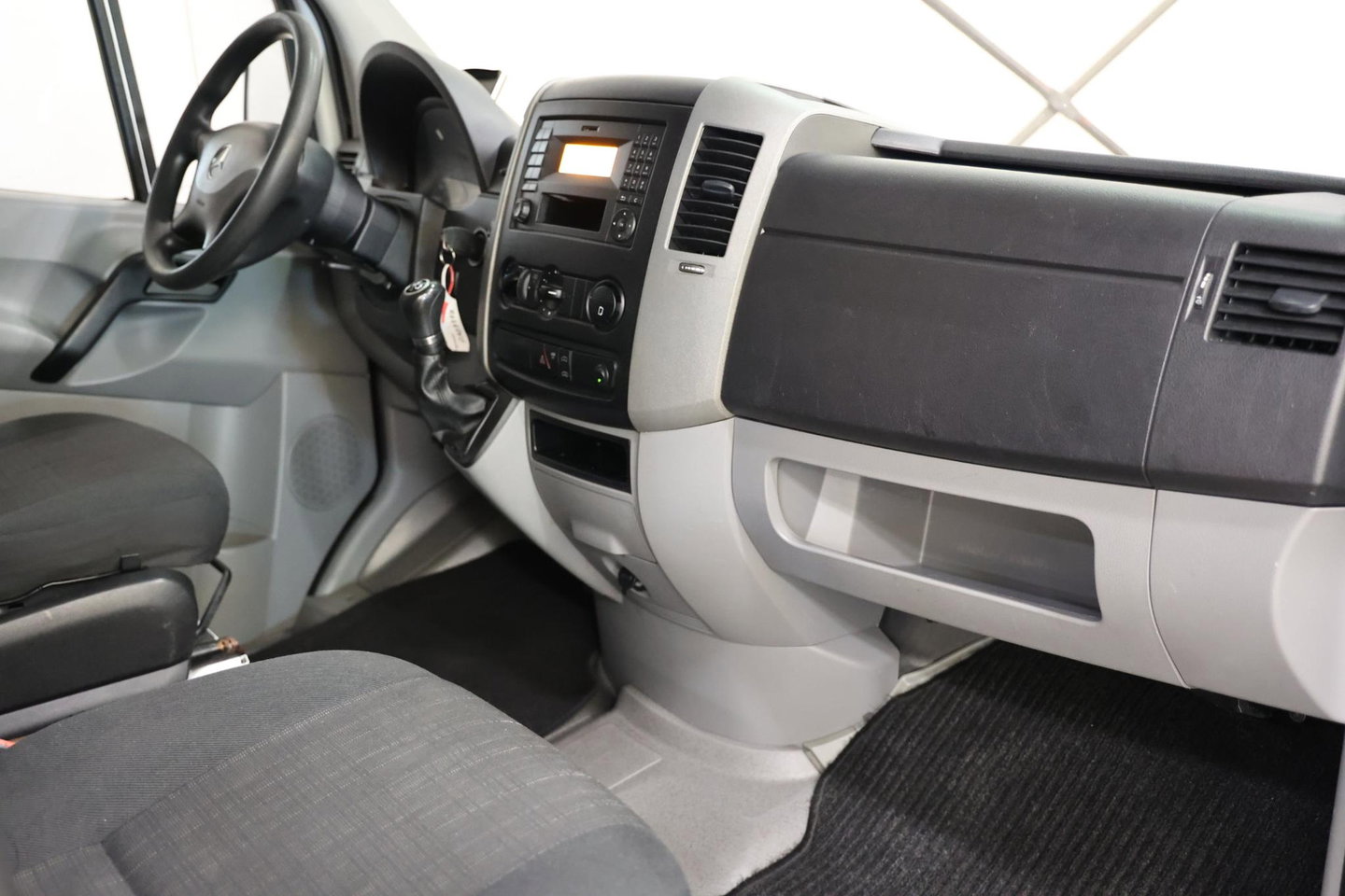 Mercedes-Benz Sprinter L3H2 AUTOMAAT POST NL SCHAPPEN EURO 6