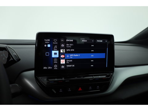 Volkswagen ID.4 Pro 77 kWh | SOH 95.4% | Adapt. Cruise | Elek. Trekhaak | Camera | Keyless | Apple CarPlay |