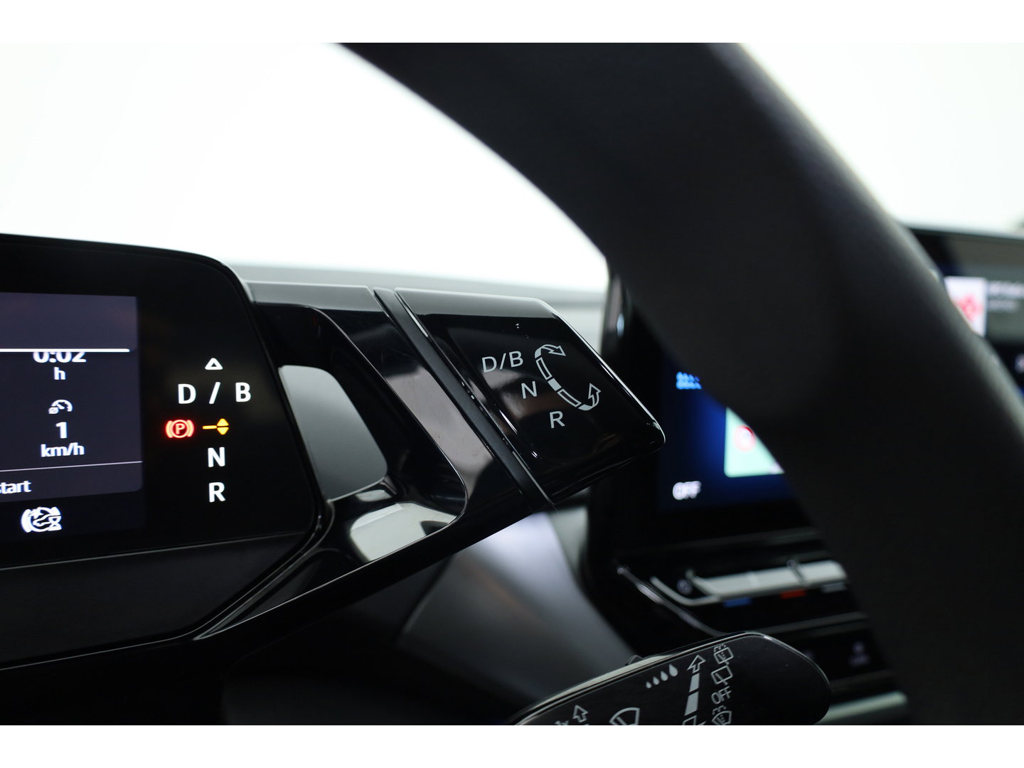 Volkswagen ID.4 Pro 77 kWh | SOH 95.4% | Adapt. Cruise | Elek. Trekhaak | Camera | Keyless | Apple CarPlay |