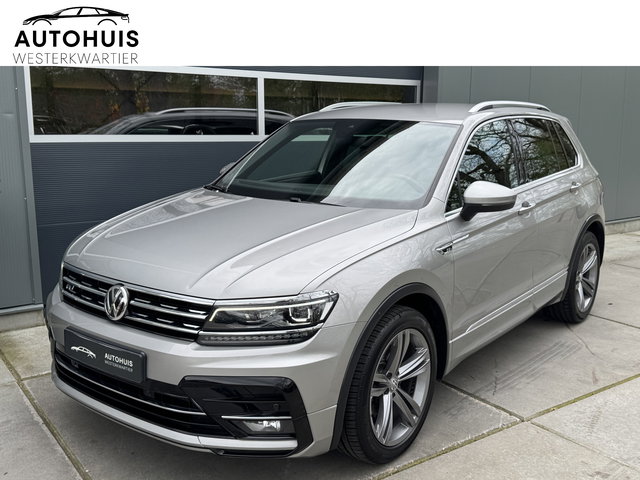 Volkswagen Tiguan - 1.5 TSI 150pk DSG ACT Highline Business R Line Climatronic Trekhaak Keyless Virtual Cockpit R-line LED koplampen