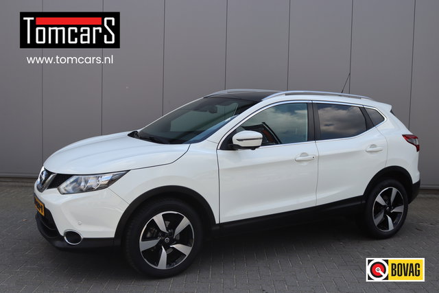 Nissan QASHQAI - 1.2DIG-T 116PK Automaat N-Connecta Pano-dak/Stoelverwarming/Camera/Navigatie