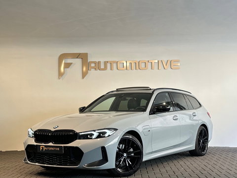 BMW 3 Serie Touring 320e M Sport Pano|Trekhaak|Sfeer|InclBTW