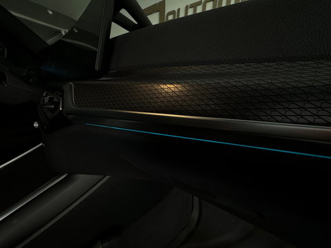 BMW 3 Serie Touring 320e M Sport Pano|Trekhaak|Sfeer|InclBTW