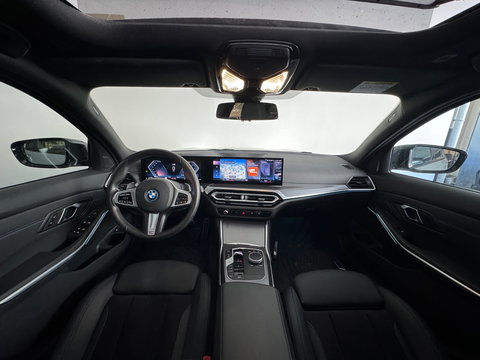 BMW 3 Serie Touring 320e M Sport Pano|Trekhaak|Sfeer|InclBTW
