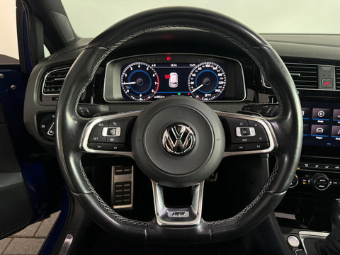 Volkswagen Golf 1.5 TSI Highline Business R Pano|Keyles|Sfeer