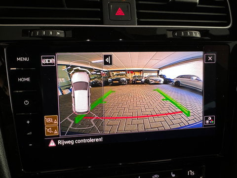 Volkswagen Golf 1.5 TSI Highline Business R Pano|Keyles|Sfeer