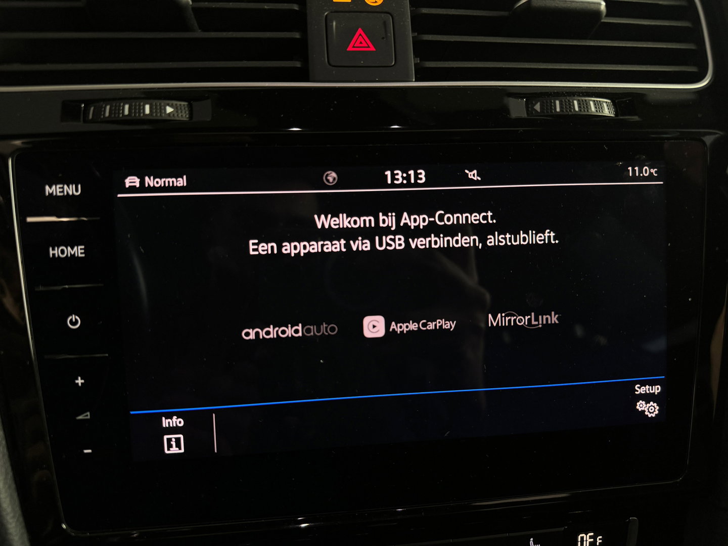 Volkswagen Golf 1.5 TSI Highline Business R Pano|Keyles|Sfeer