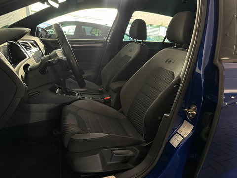 Volkswagen Golf 1.5 TSI Highline Business R Pano|Keyles|Sfeer