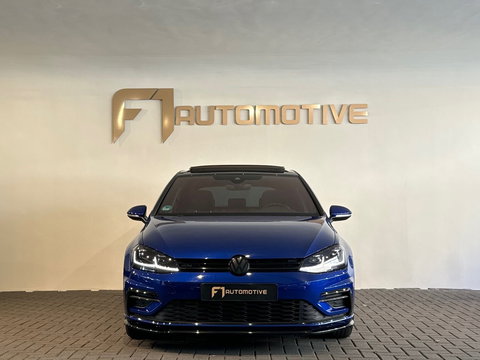 Volkswagen Golf 1.5 TSI Highline Business R Pano|Keyles|Sfeer