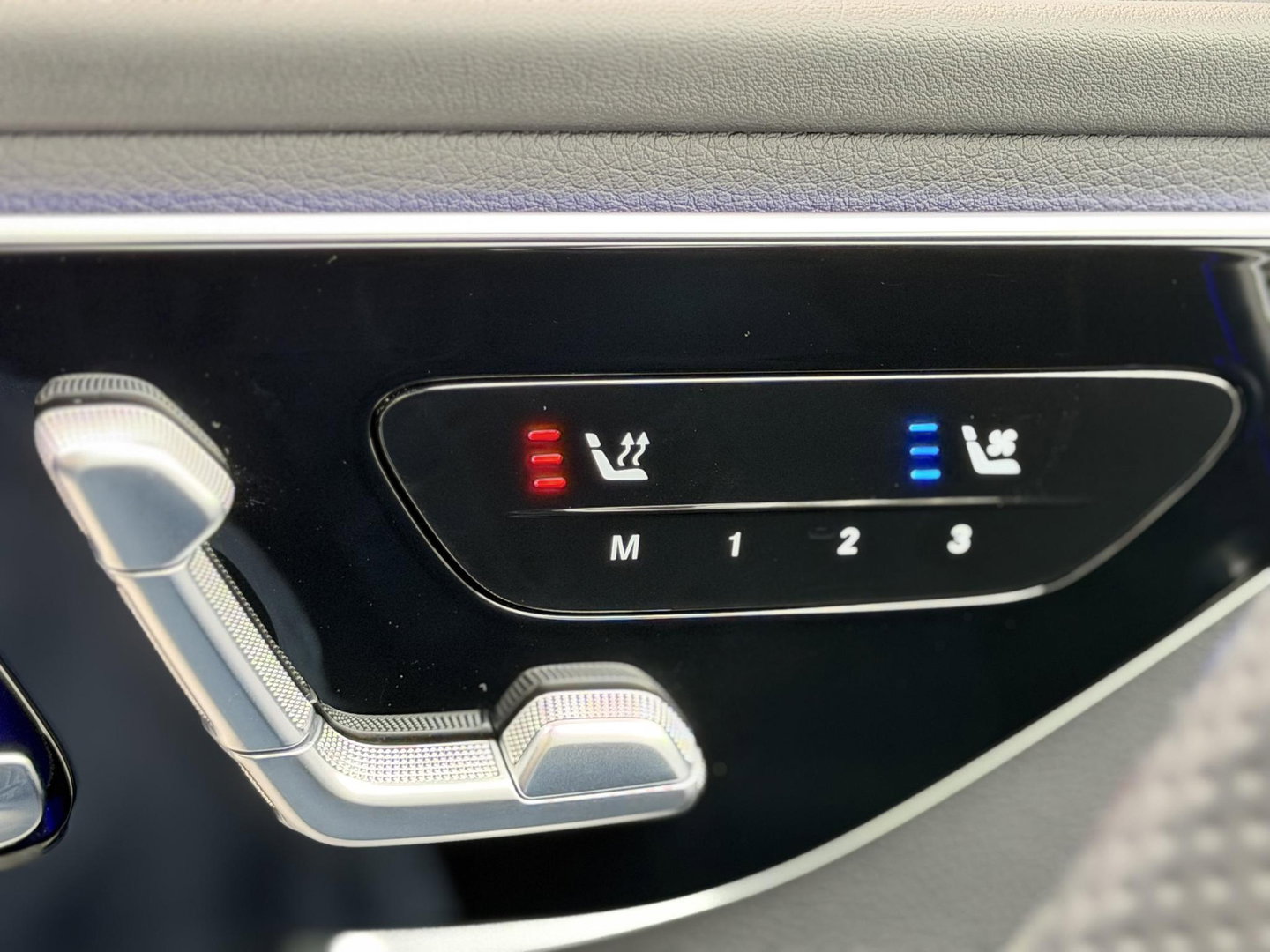 Mercedes-Benz C-Klasse Estate 300 e AMG Line Night|Pano|Leer|Stoelventilatie|Massage|ACC