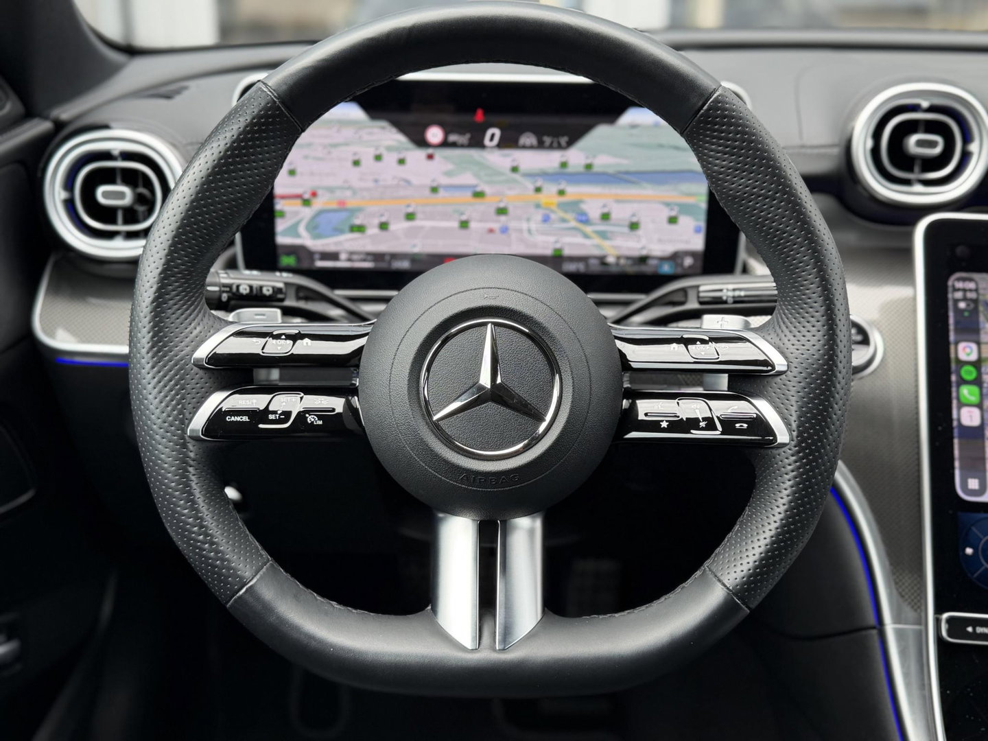 Mercedes-Benz C-Klasse Estate 300 e AMG Line Night|Pano|Leer|Stoelventilatie|Massage|ACC