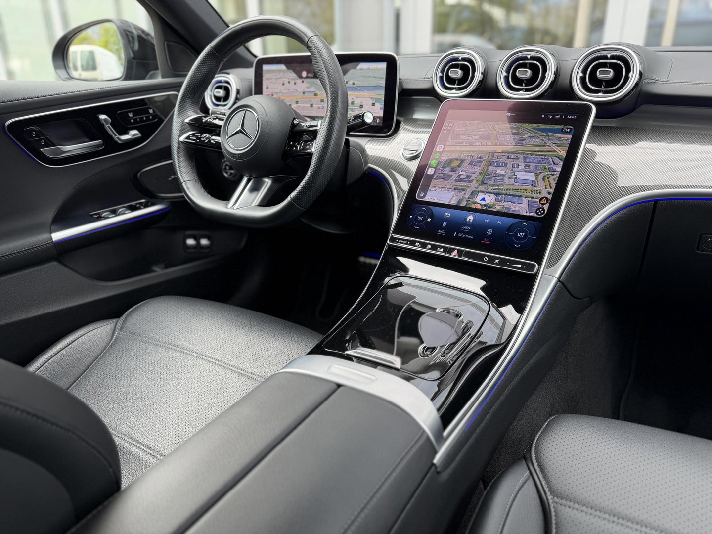 Mercedes-Benz C-Klasse Estate 300 e AMG Line Night|Pano|Leer|Stoelventilatie|Massage|ACC