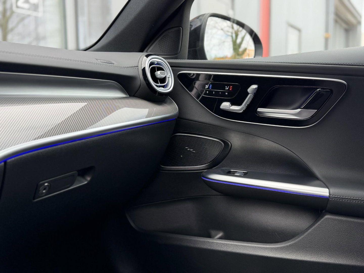 Mercedes-Benz C-Klasse Estate 300 e AMG Line Night|Pano|Leer|Stoelventilatie|Massage|ACC