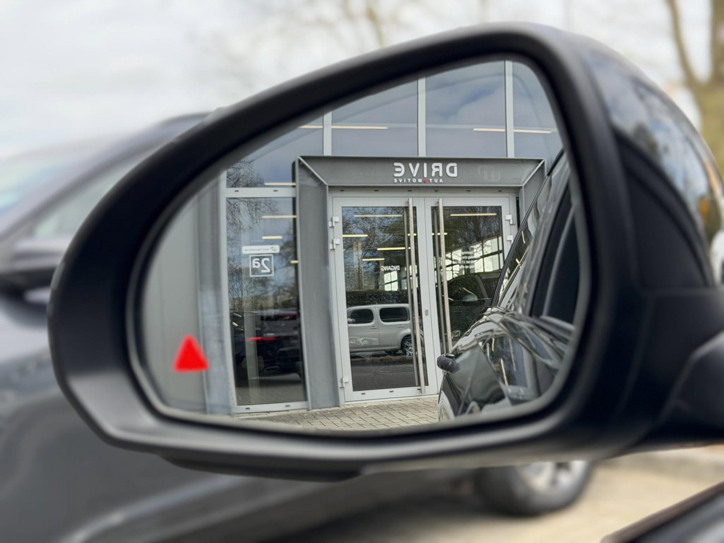 Mercedes-Benz C-Klasse Estate 300 e AMG Line Night|Pano|Leer|Stoelventilatie|Massage|ACC