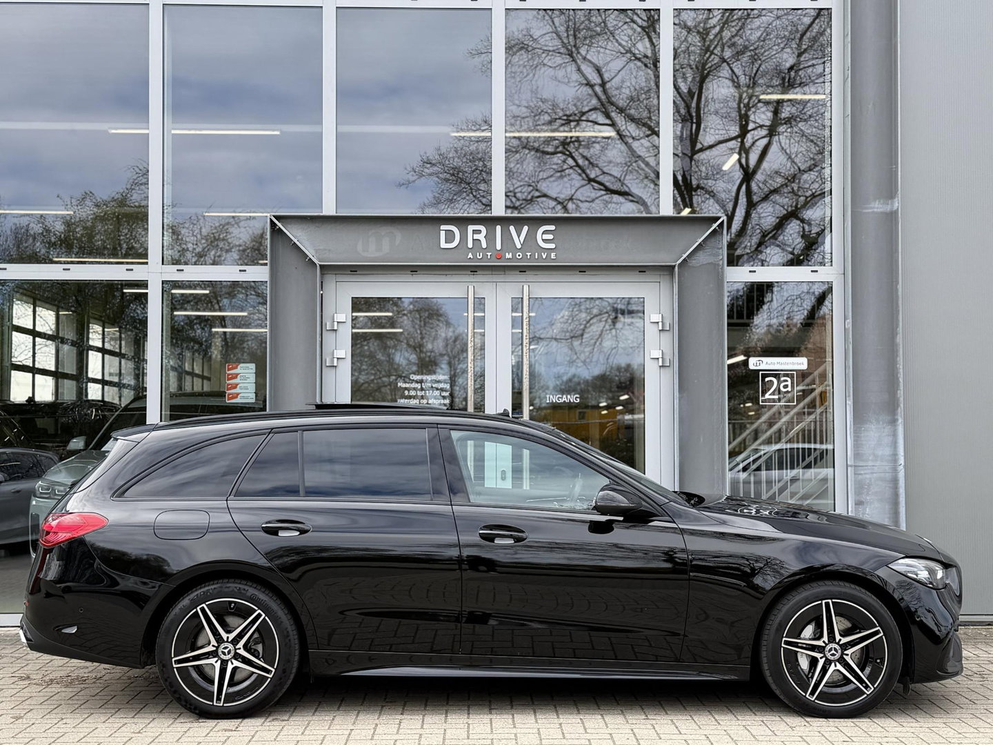 Mercedes-Benz C-Klasse Estate 300 e AMG Line Night|Pano|Leer|Stoelventilatie|Massage|ACC