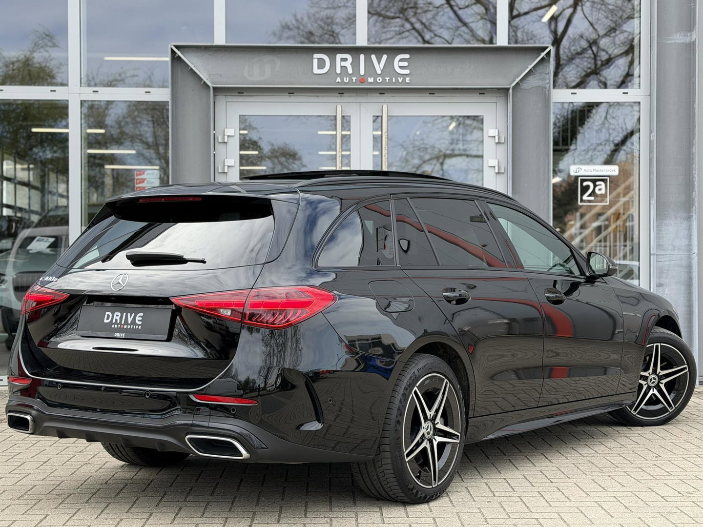 Mercedes-Benz C-Klasse Estate 300 e AMG Line Night|Pano|Leer|Stoelventilatie|Massage|ACC