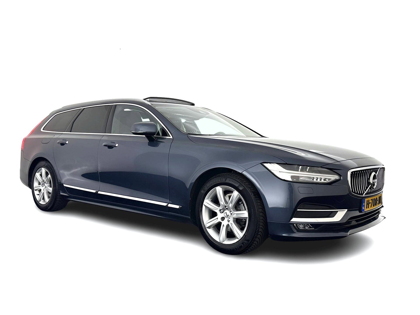 Volvo V90 2.0 D4 Momentum Pro (INCL.BTW) Aut. *PANO | LEATHER | HEAD-UP | FULL-LED | MEMORY-PACK | HEATED-SPORTSEATS | BLINDSPOT | CAMERA | KEYLESS | DIGI-COCKPIT | PRIVACY-GLASS | NAVI-FULLMAP | ECC | PDC | CRUISE | 17''