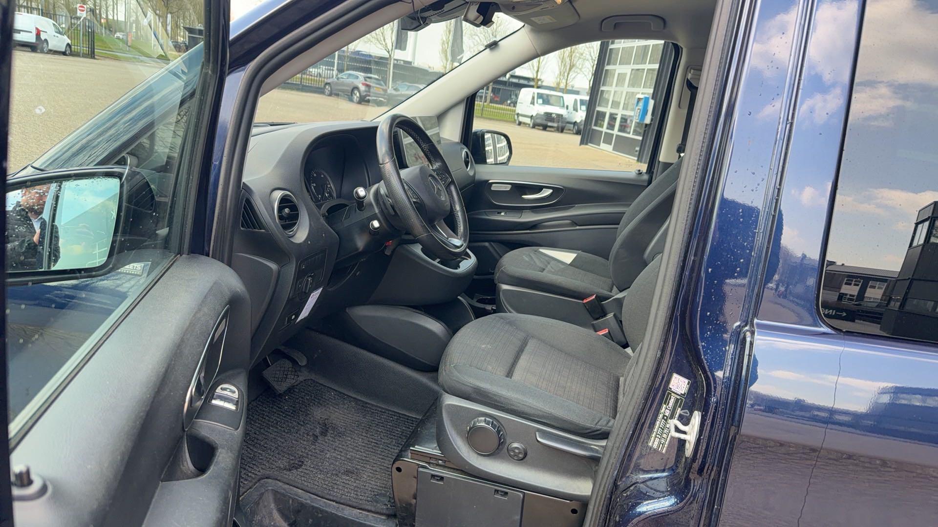 Mercedes-Benz Vito 114 CDI Extra Lang DC Comfort WORDT VERWACHT | LUXE UITVOERING | LED | LMV