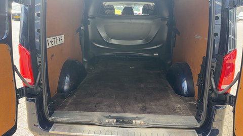 Mercedes-Benz Vito 114 CDI Extra Lang DC Comfort WORDT VERWACHT | LUXE UITVOERING | LED | LMV