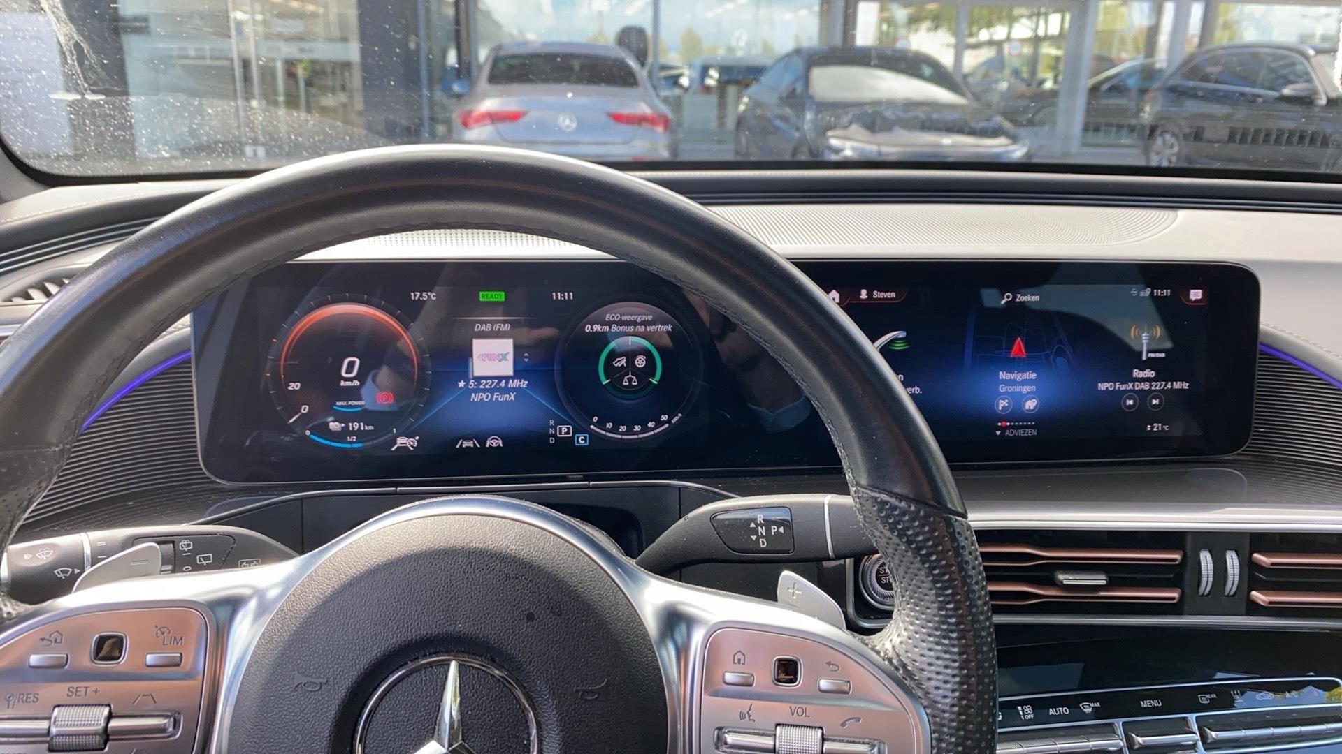 Mercedes-Benz EQC 400 4MATIC Business Solution AMG 80 kWh | WORDT VERWACHT | ALCANTARA | LEDER | LED | PANO