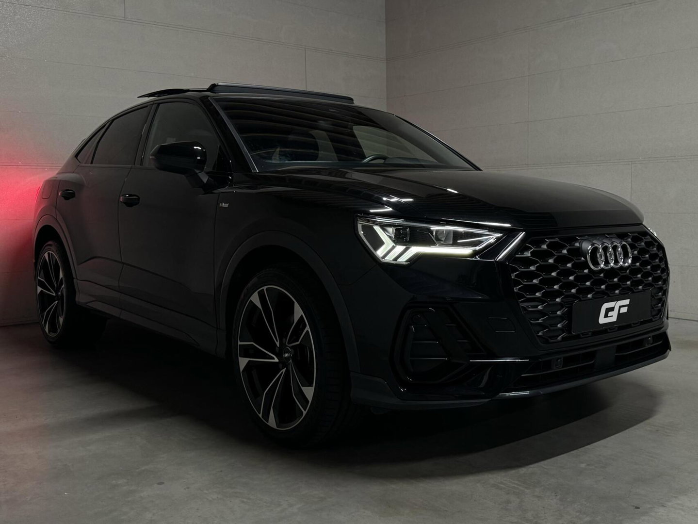 Audi Q3 Sportback 35 TFSI S-Line Black Edition Pano Virtual Carplay