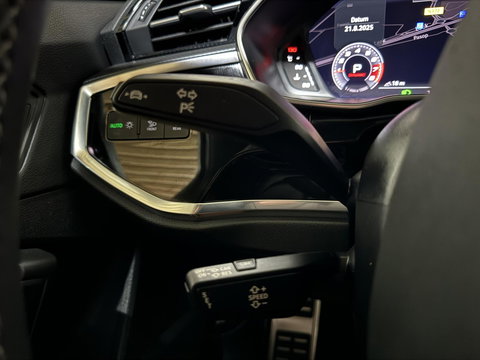 Audi Q3 Sportback 35 TFSI S-Line Black Edition Pano Virtual Carplay