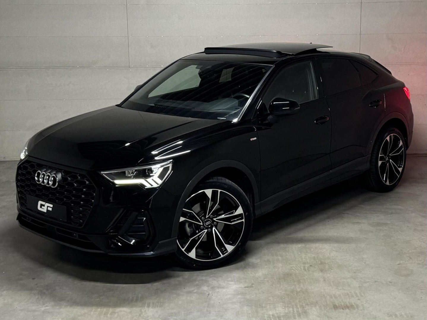 Audi Q3 Sportback 35 TFSI S-Line Black Edition Pano Virtual Carplay