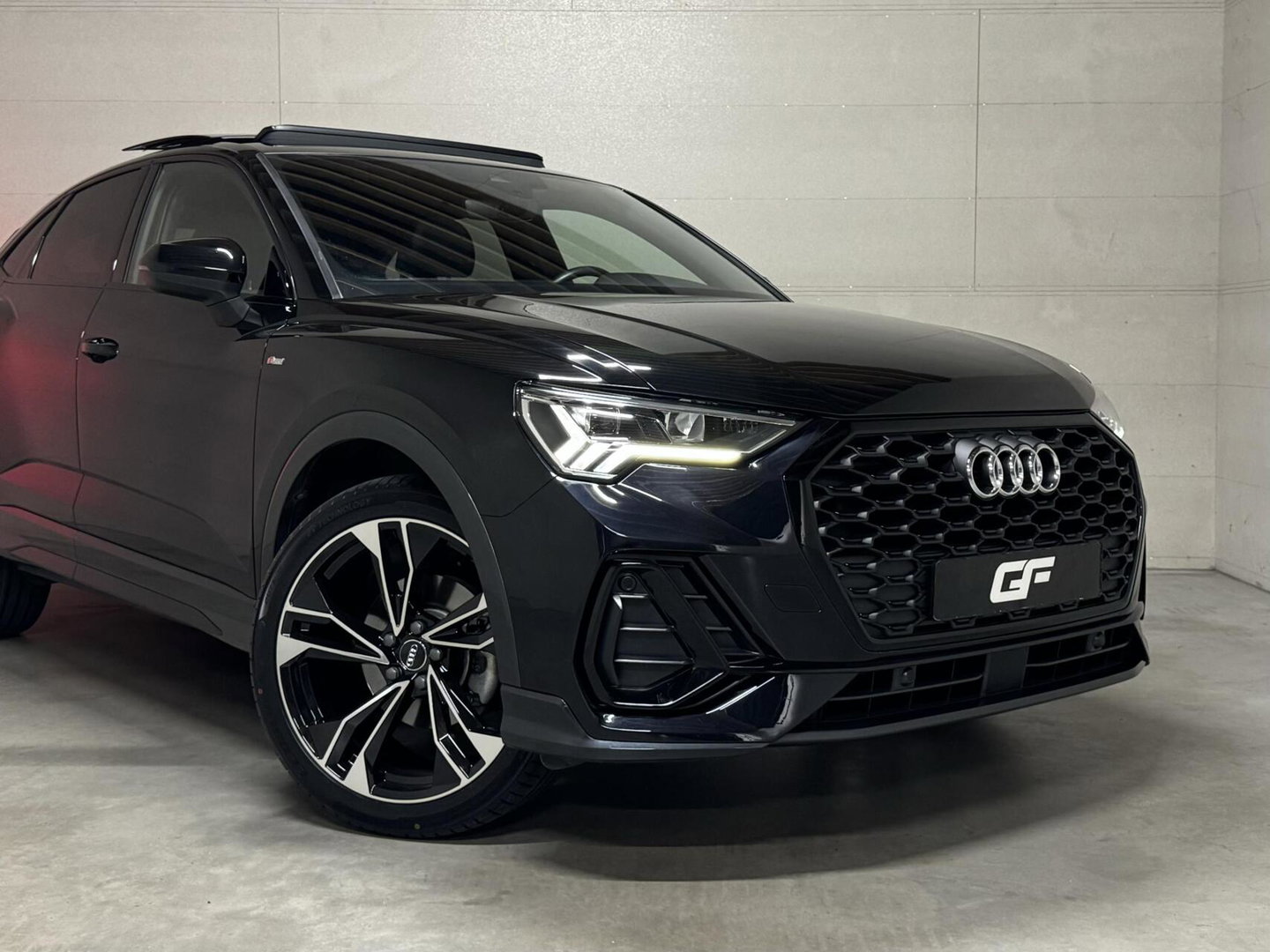 Audi Q3 Sportback 35 TFSI S-Line Black Edition Pano Virtual Carplay