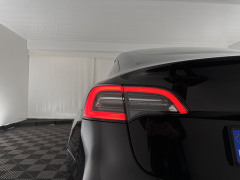 Tesla Model 3 Standard RWD Plus 60 kWh [ 3-Fase ] {SOH-91%} (INCL-BTW) Aut. *PANO | AUTOPILOT | LEATHER | KEYLESS | FULL-LED | MEMORY-PACK | TOPVIEW | DAB | CARPLAY | DIGI-COCKPIT | LANE-ASSIST | COMFORTSEATS | 19"ALU*
