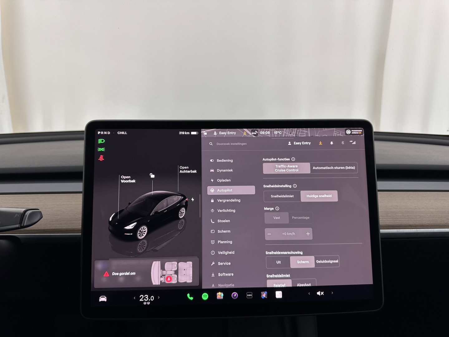 Tesla Model 3 Standard RWD Plus 60 kWh [ 3-Fase ] {SOH-91%} (INCL-BTW) Aut. *PANO | AUTOPILOT | LEATHER | KEYLESS | FULL-LED | MEMORY-PACK | TOPVIEW | DAB | CARPLAY | DIGI-COCKPIT | LANE-ASSIST | COMFORTSEATS | 19"ALU*