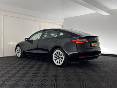 Tesla Model 3 Standard RWD Plus 60 kWh [ 3-Fase ] {SOH-91%} (INCL-BTW) Aut. *PANO | AUTOPILOT | LEATHER | KEYLESS | FULL-LED | MEMORY-PACK | TOPVIEW | DAB | CARPLAY | DIGI-COCKPIT | LANE-ASSIST | COMFORTSEATS | 19"ALU*